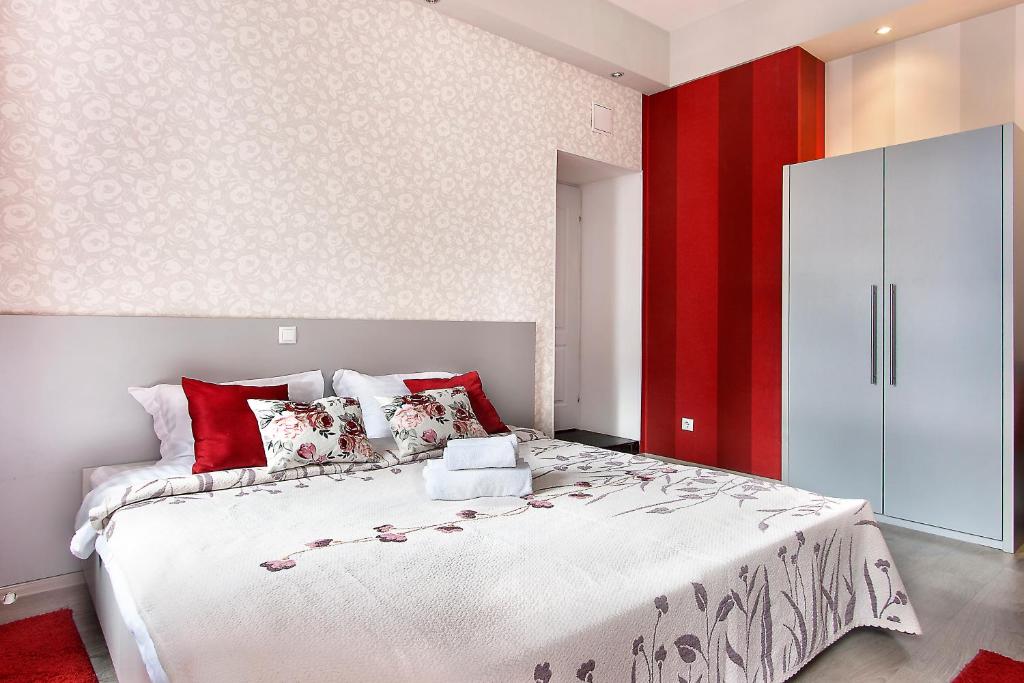 Basseynaya Apart Hotel - Twin At Baseina Str. 3