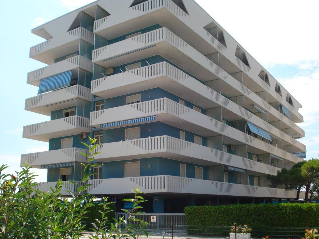 Budova, v ktorej sa apartmán nachádza