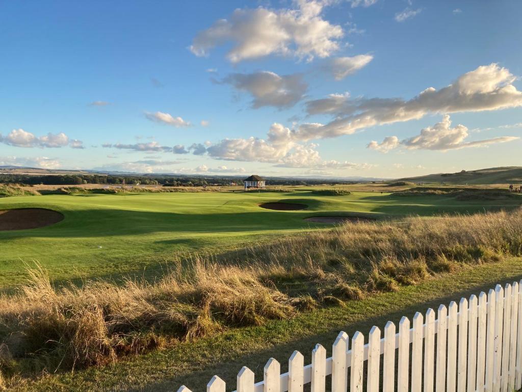 Golf v hotelu nebo okolí