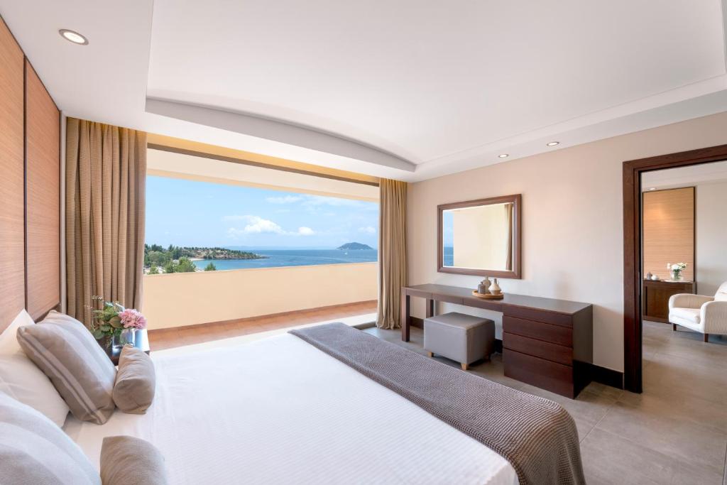 Porto Carras Meliton - Suite Sea Or Marina View