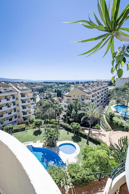 The swimming pool at or close to SAA2- comfortable apartment Puerto banus