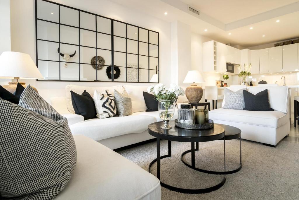 Posezení v ubytování CL- 1 bedroom walking distance to Puerto Banus
