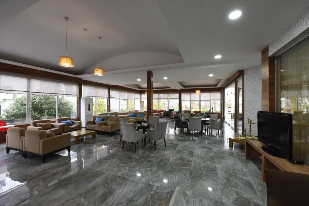 Posezení v ubytování Tripolis Hotel