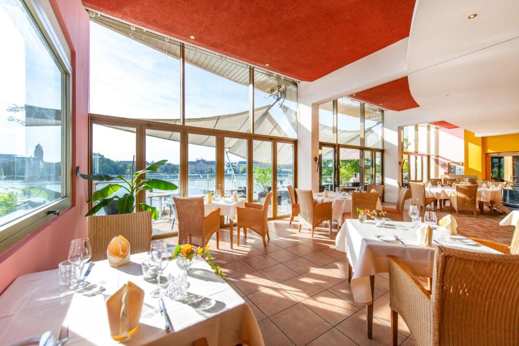 Diehls Hotel