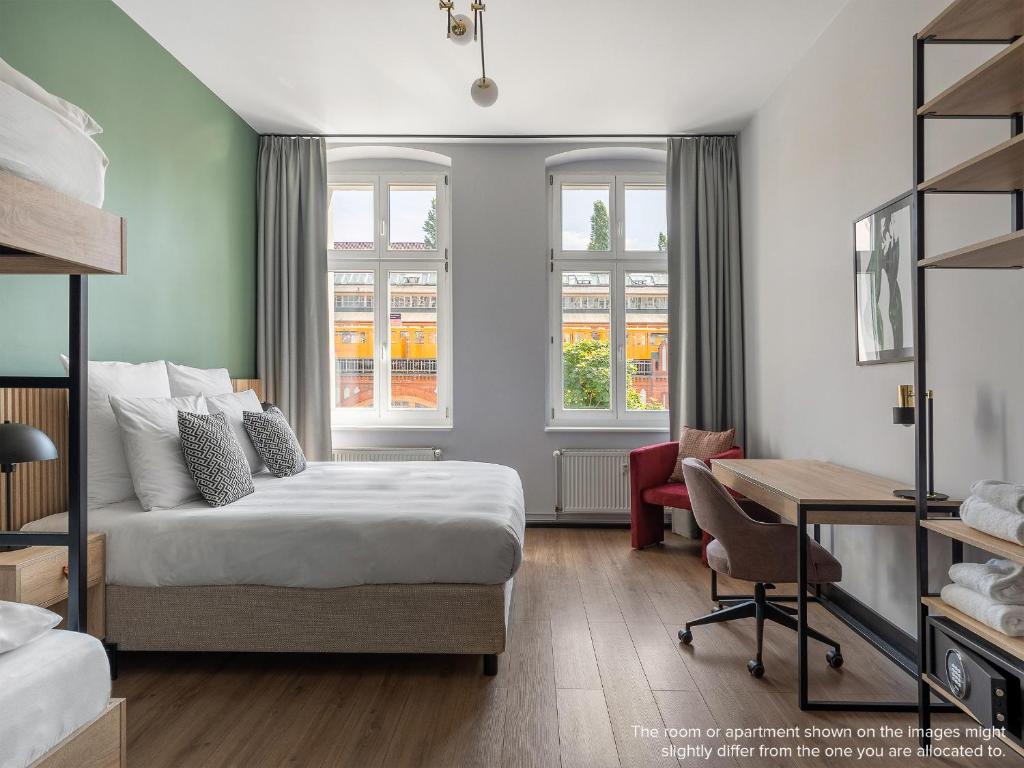 
Large 1 Bedroom Apartment with Sofa Bed
