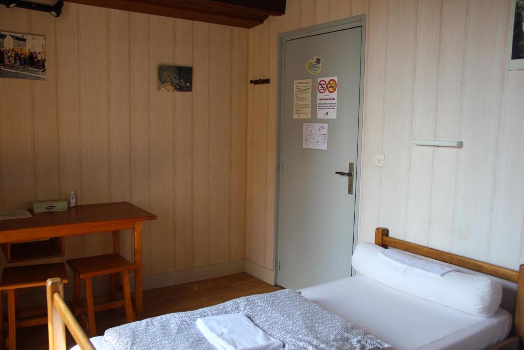 Gîte le Moulin - Petite Chambre Lits Jumeaux