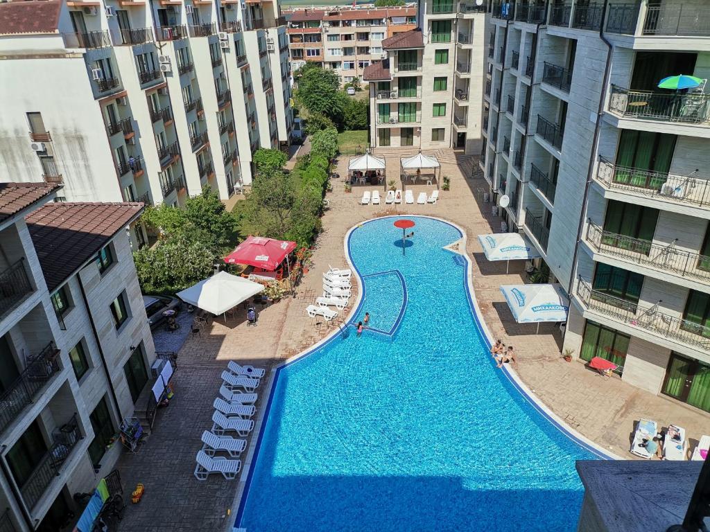 Bazén v ubytování Family Apartments Amadeus lux nebo v jeho okolí