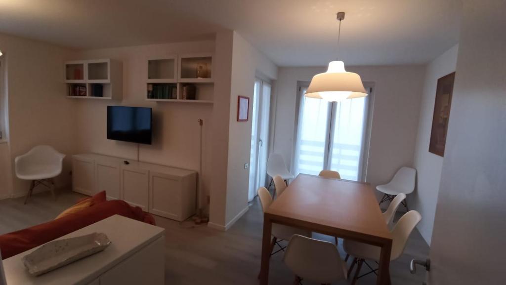 TV a/nebo společenská místnost v ubytování Oasi di Pace e Tranquillità