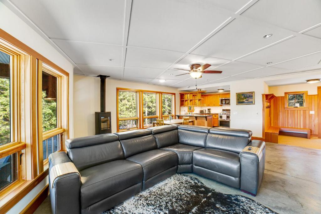 Vacation Home Paradox Hill House, Schroon Lake, NY