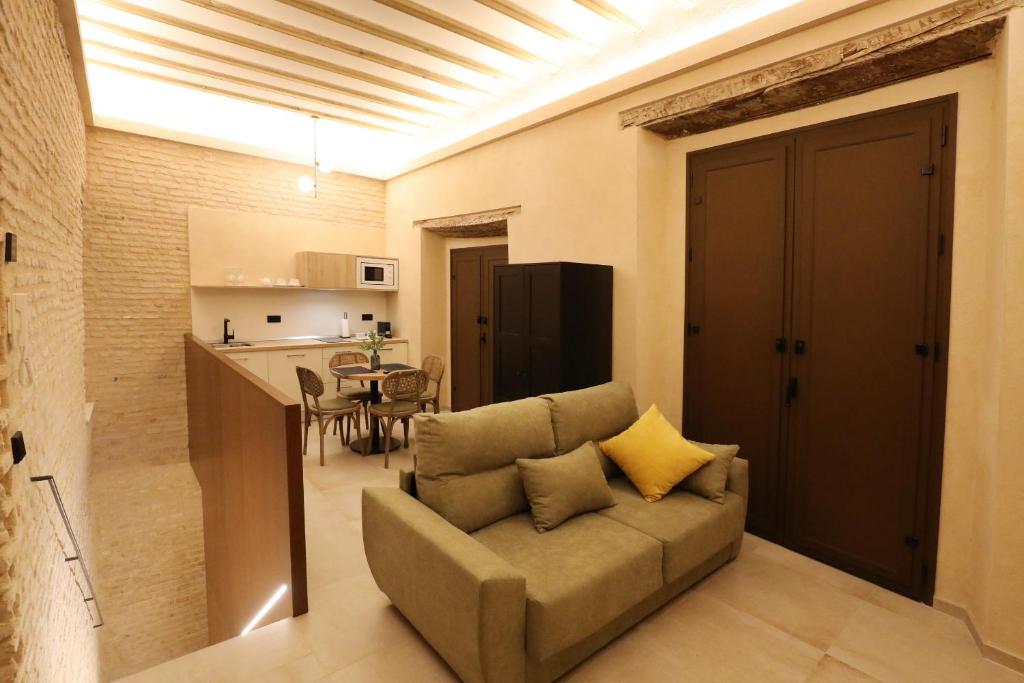 Casa Señorial del Siglo XVIII - Resim 33