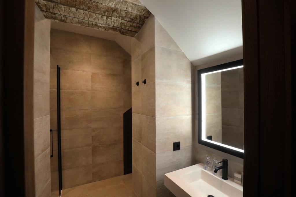 Casa Señorial del Siglo XVIII - Resim 35