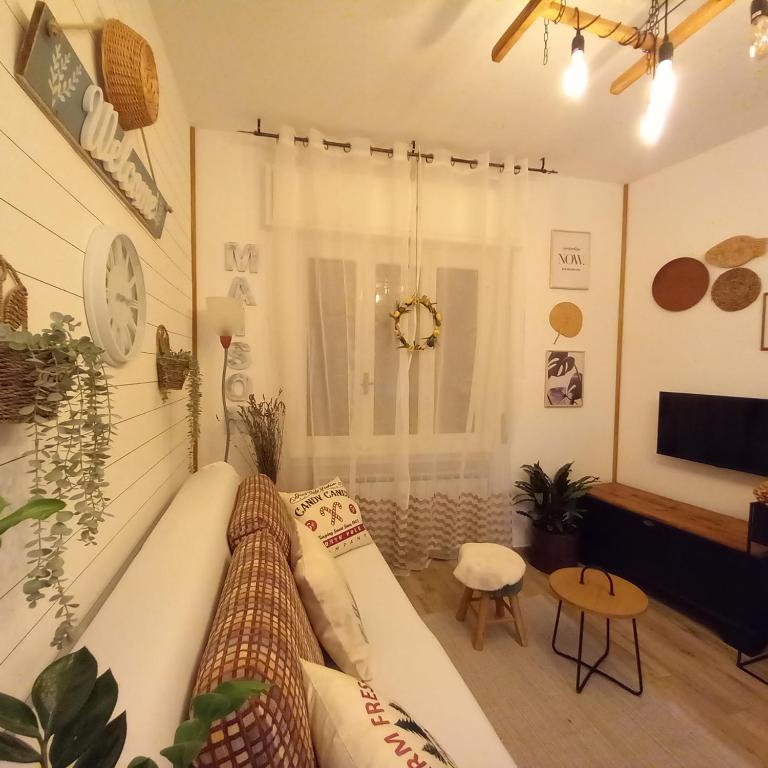 Część wypoczynkowa w obiekcie Casa Fiorita 22 Porto Ceresio