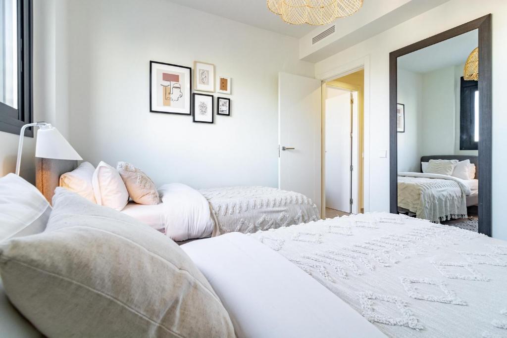 Posteľ alebo postele v izbe v ubytovaní INF12A- Apartment close to beach and old town