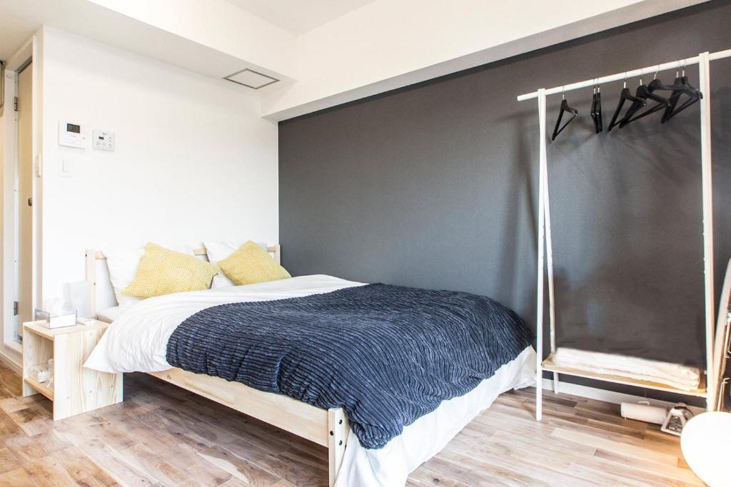 Dwell Urban 6D - One-Bedroom Apartment