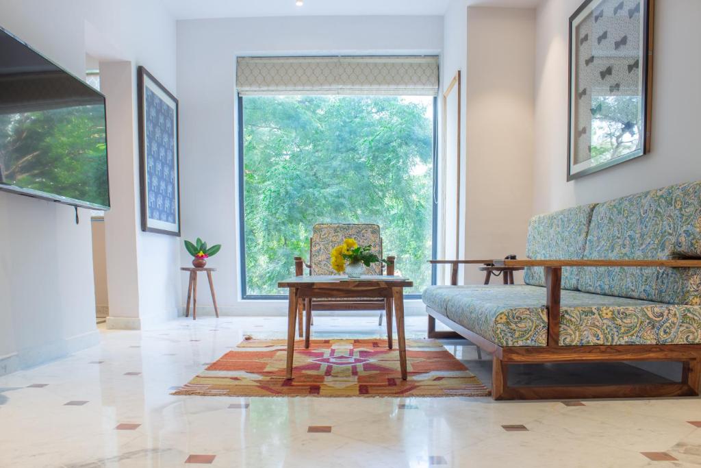 Brij Nest, Jaipur - An All Suite Boutique Hotel的休息区