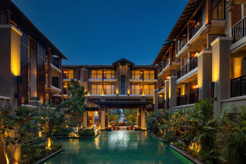 Bazén v ubytování Mercure Samui Chaweng Tana nebo v jeho okolí