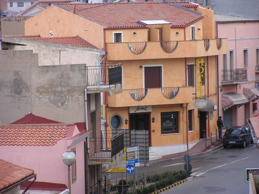 Budova, kde se hotel nachází