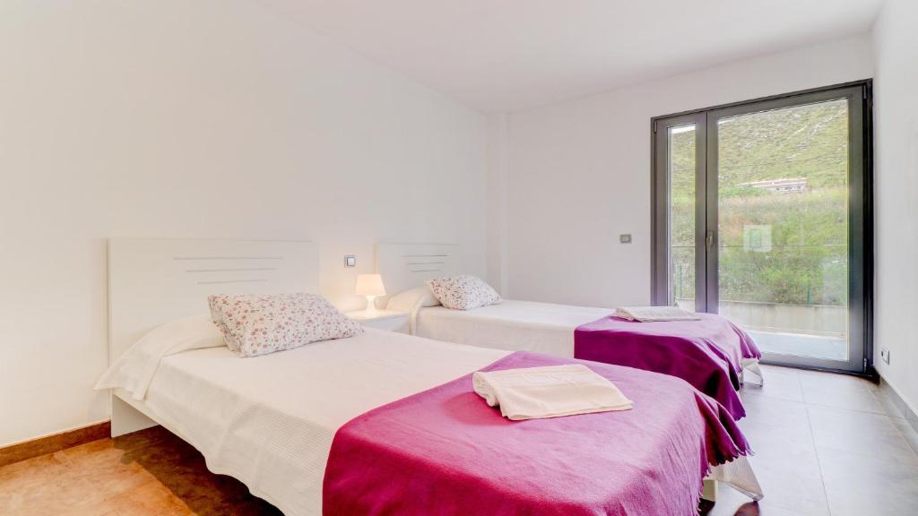 Booking.com: Daire Bergantin , Port de Pollença, İspanya ...