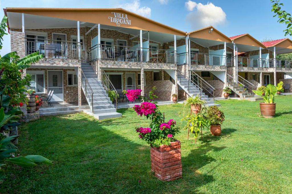 Zahrada ubytování ViLLA DRAGANI