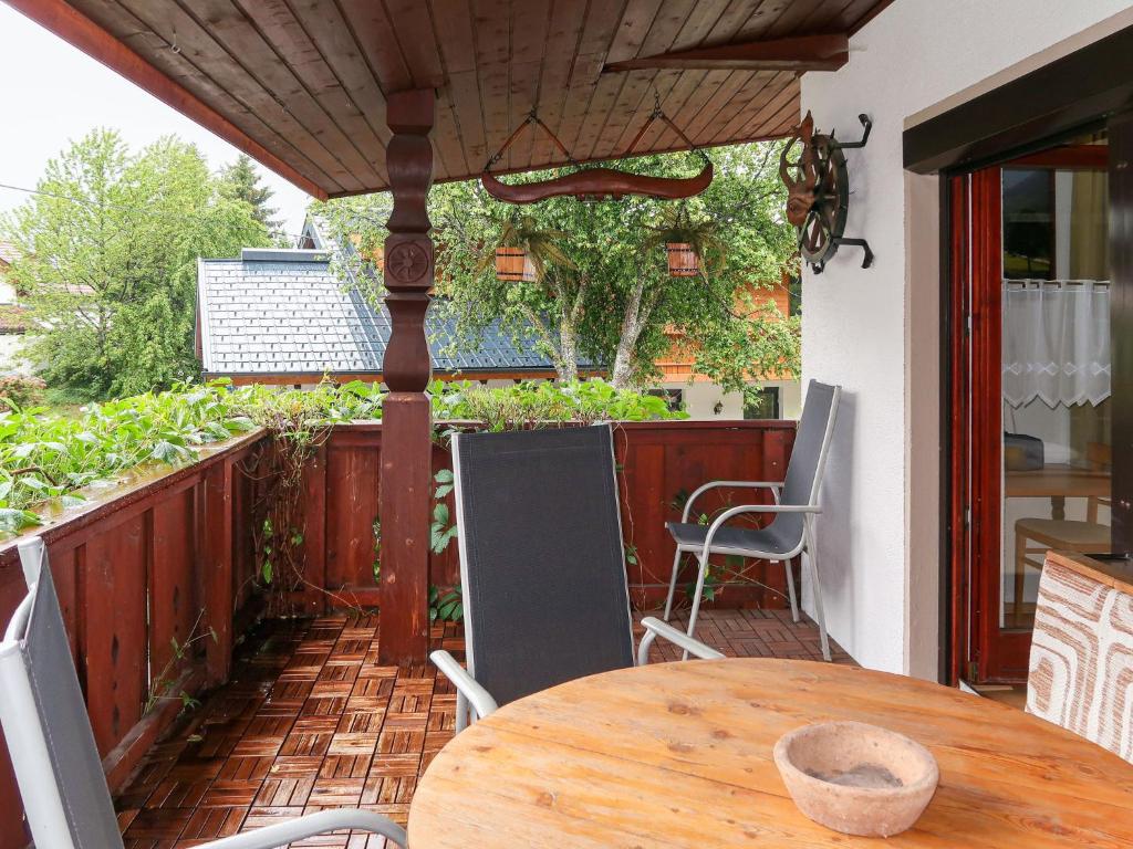 Balkon lub taras w obiekcie Apartment Zechner-3 by Interhome