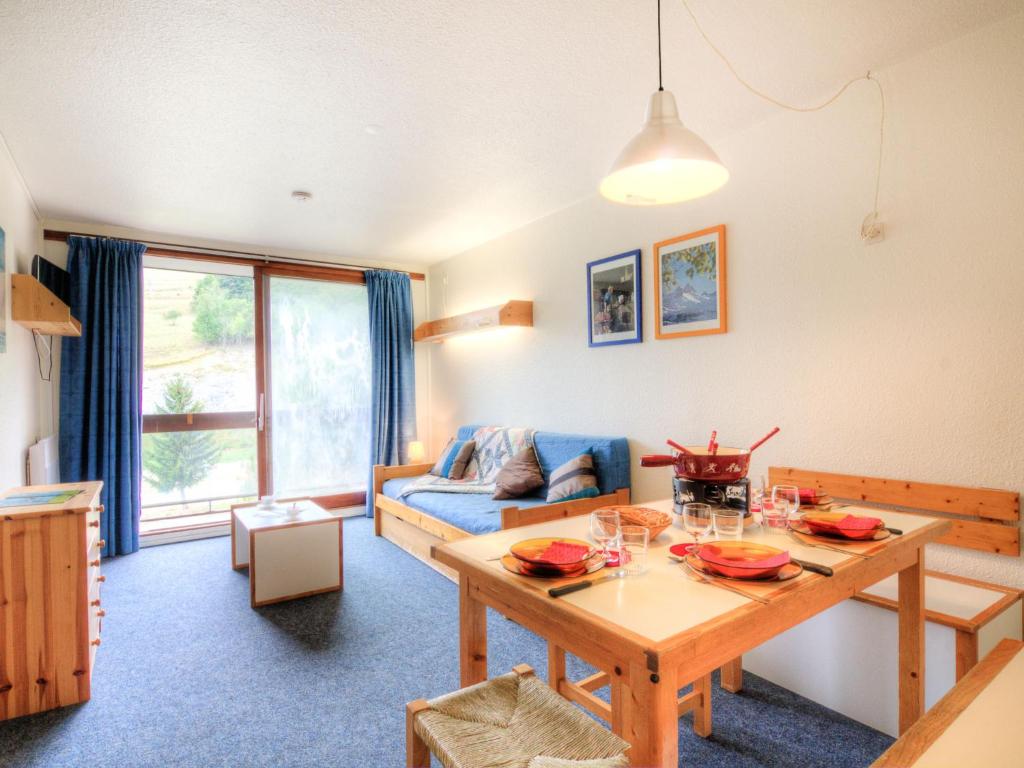 Et opholdsområde på Apartment Pegase Phenix-7 by Interhome