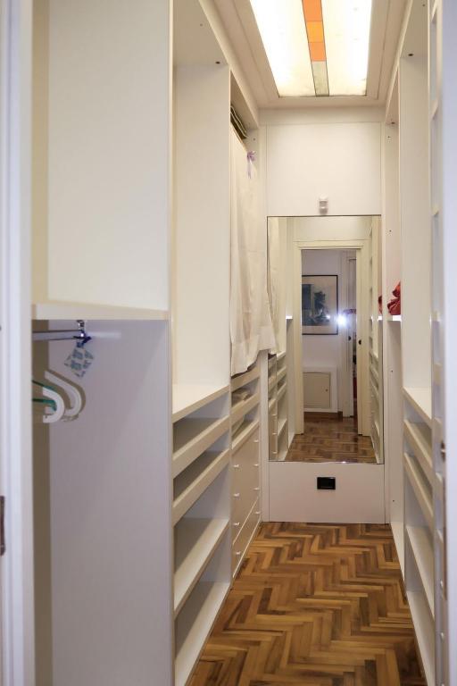 Zdjęcie z galerii obiektu Apartment Il Ciliegio by Interhome w mieście Maccagno Inferiore