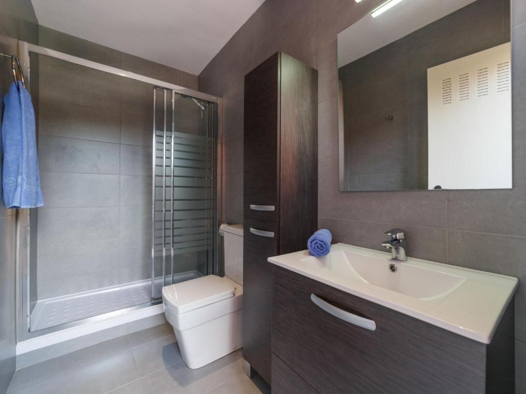 Koupelna v ubytování Holiday Home Montverde by Interhome