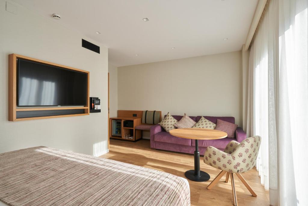 Catalonia Diagonal Centro - Resim 17