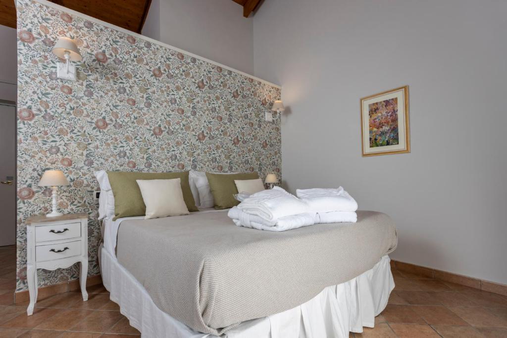 RELAIS COLLE BUONO - Deluxe Double Room With Balcony