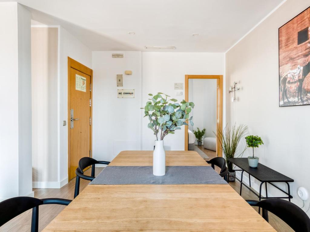 Limehome Madrid Calle de Don Ramón de la Cruz - Resim 17