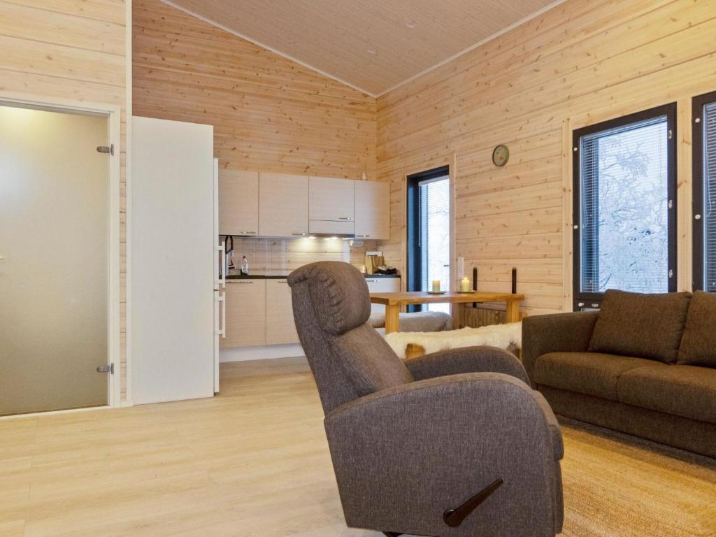Kuchyň nebo kuchyňský kout v ubytování Holiday Home Villa viima by Interhome