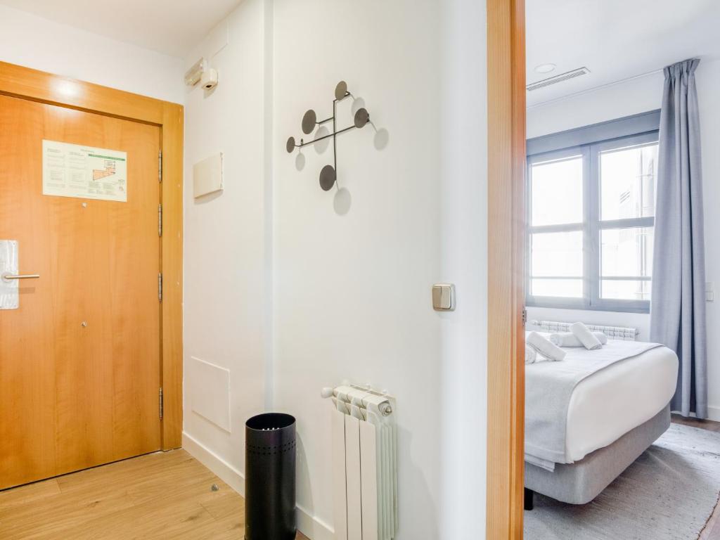 Limehome Madrid Calle de Don Ramón de la Cruz - Resim 22