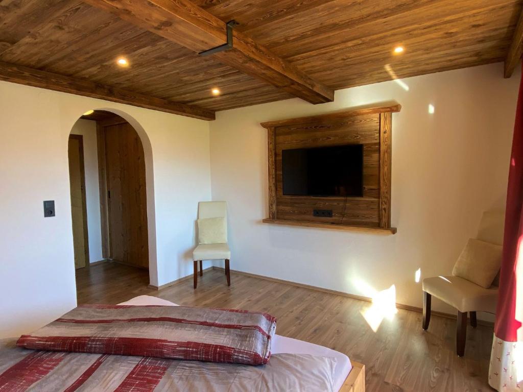 Postel nebo postele na pokoji v ubytování Apartment Manuel by Interhome