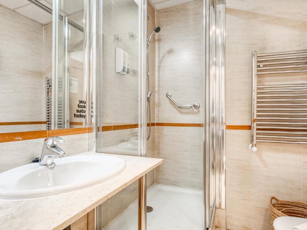 Limehome Madrid Calle de Don Ramón de la Cruz - Resim 30