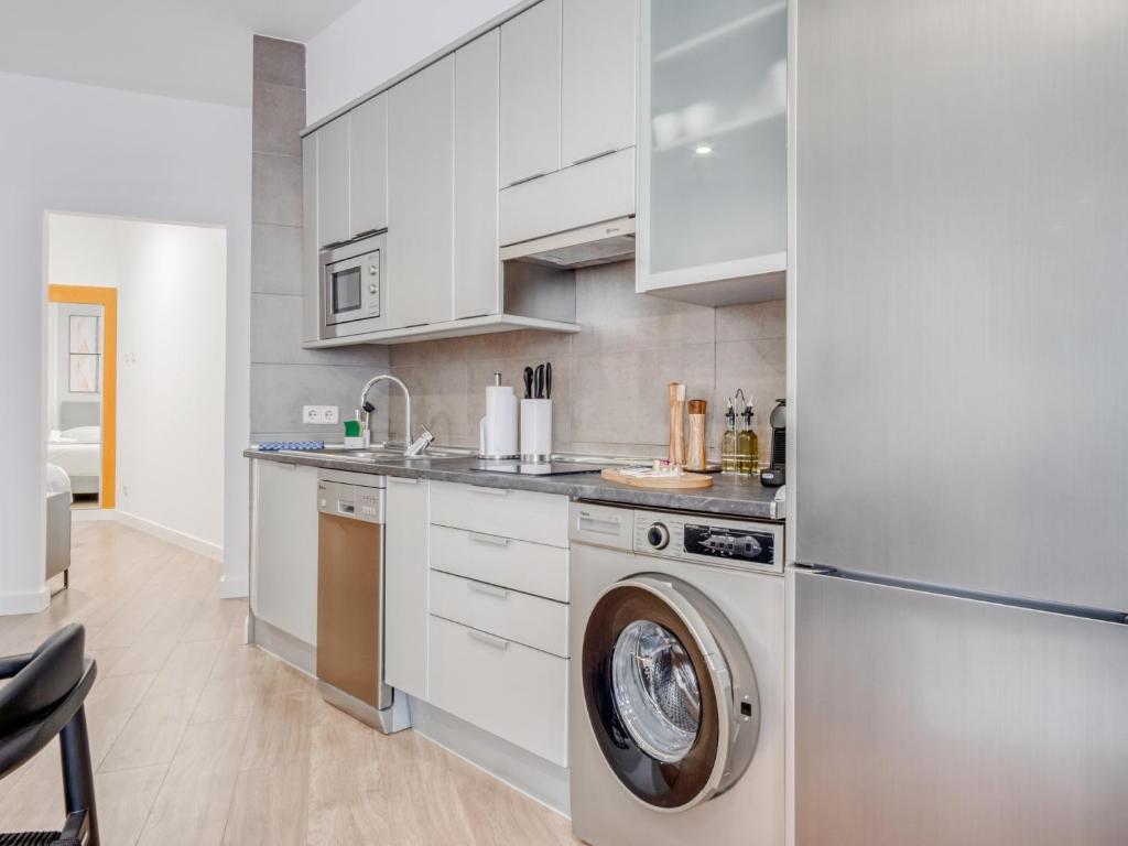 Limehome Madrid Calle de Don Ramón de la Cruz - Resim 44