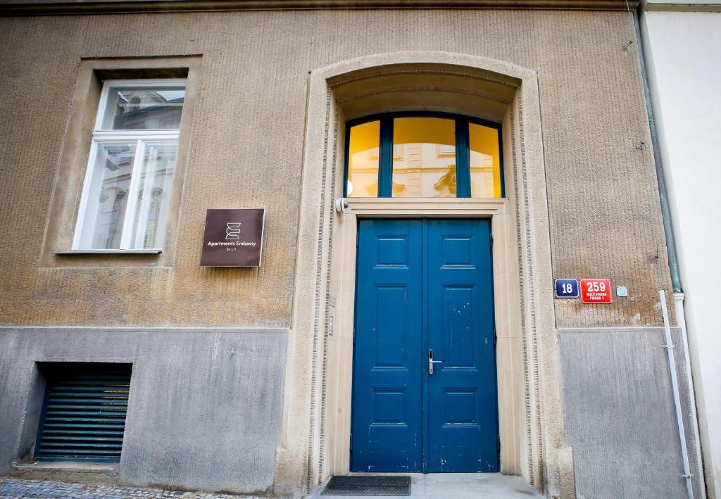 Apartments Embassy by LH - Resim 35