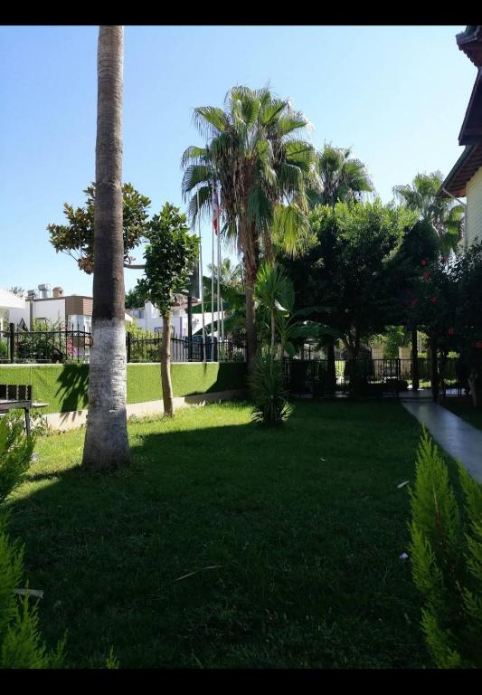 Zahrada ubytování KEMER STAR HOTEL