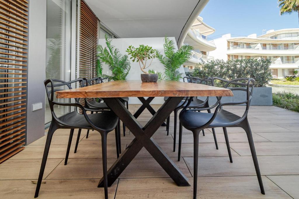 A balcony or terrace at TE- Luxury resort, front line beach, families only