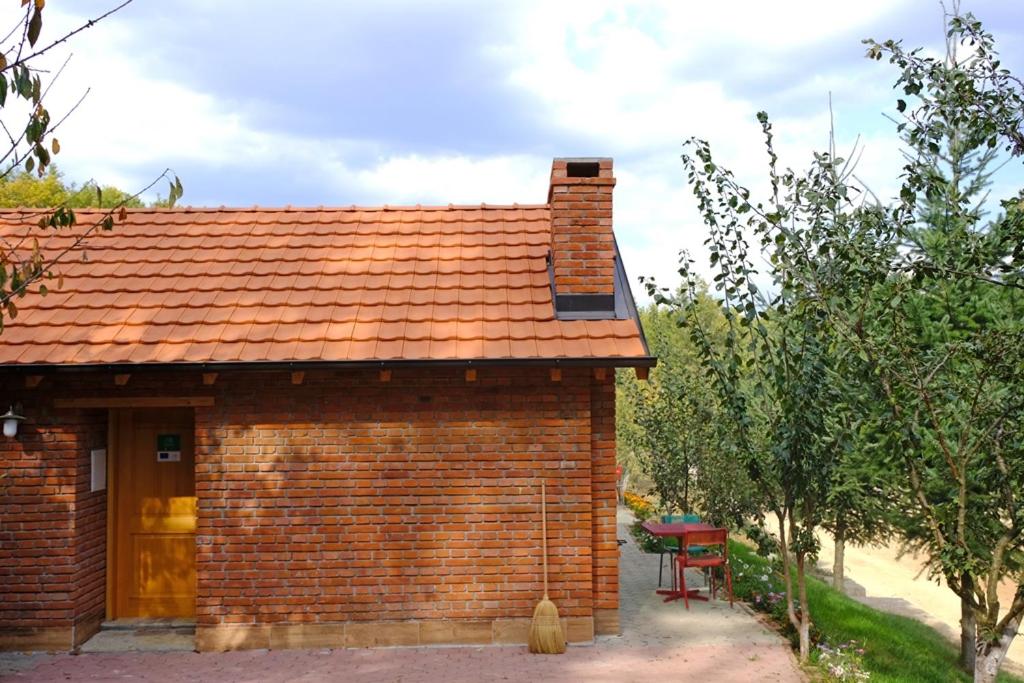 Budova, kde se vila nachází