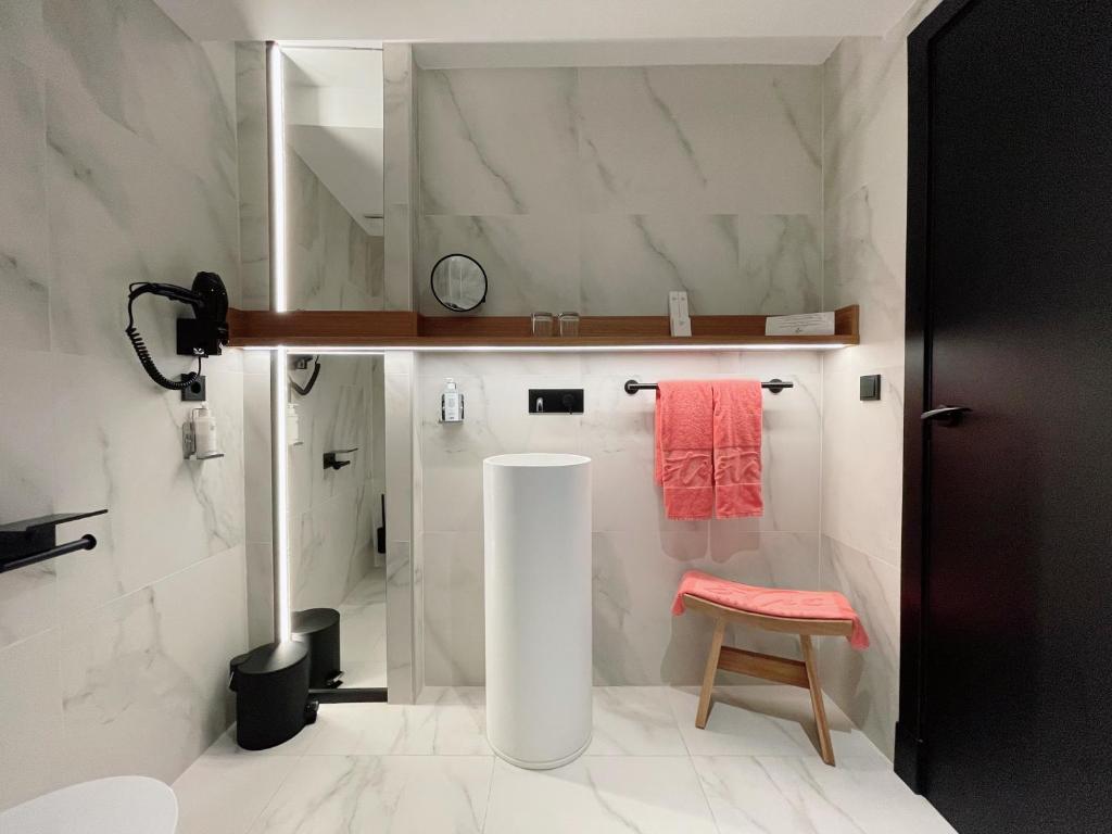 Stic Urban Hotel & SPA, Sant Antoni de Portmany – aktualne ...