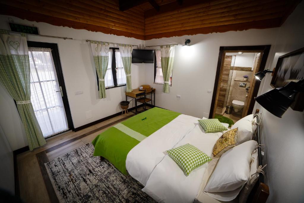 Colț de Austria - Habitación Doble Con Terraza