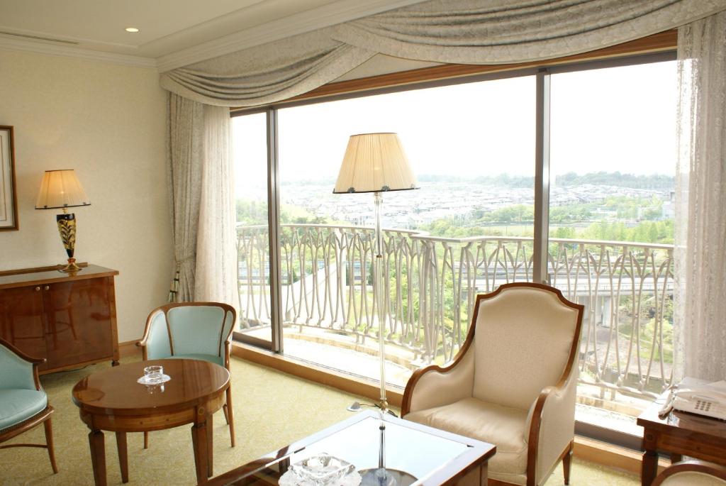 Balkón nebo terasa v ubytování The Celecton Premier Kobe Sanda Hotel