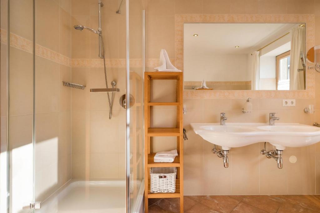 Koupelna v ubytování Das Krumerhaus