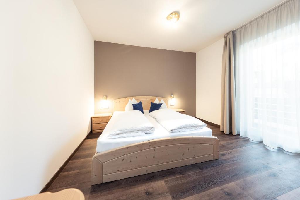 Hotel Berghang - Habitación Doble Con Balcón
