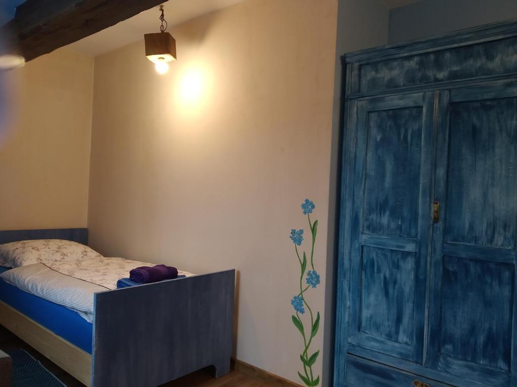 Skotopaska - Quarto Quadruplas Com Banheiro