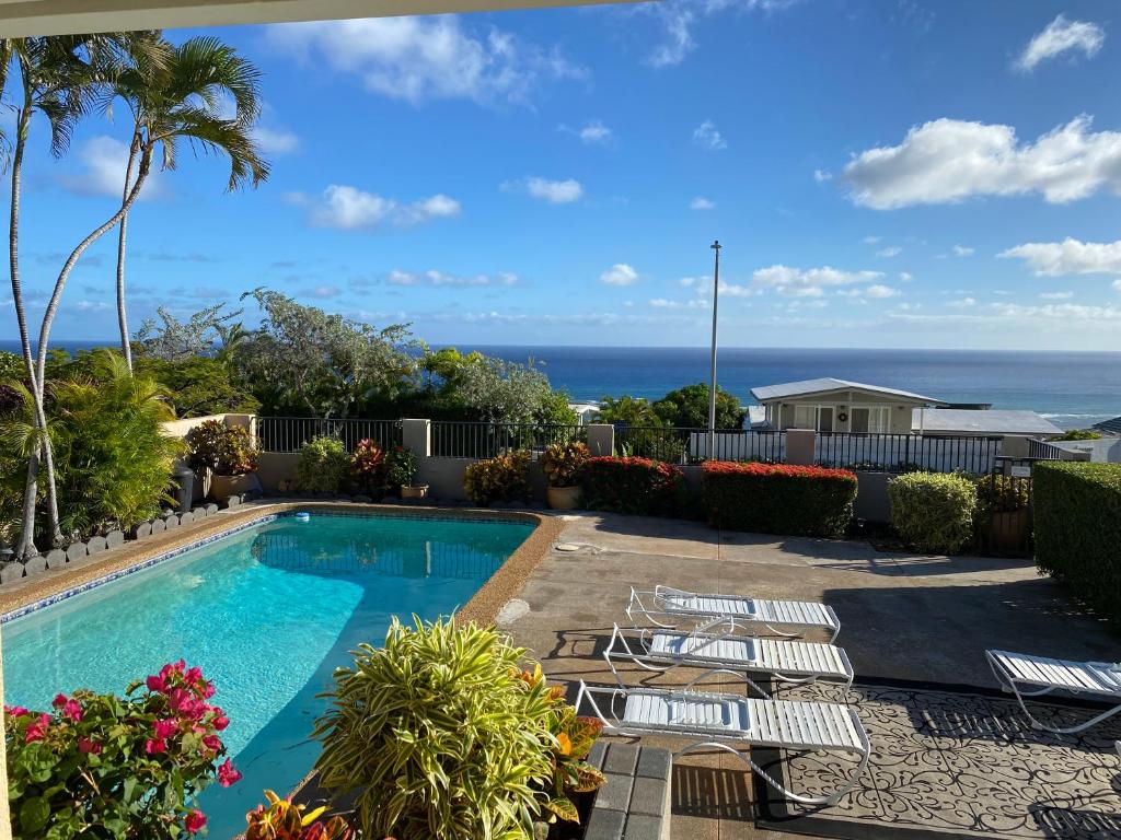 Paradise at Ehupua - Housity