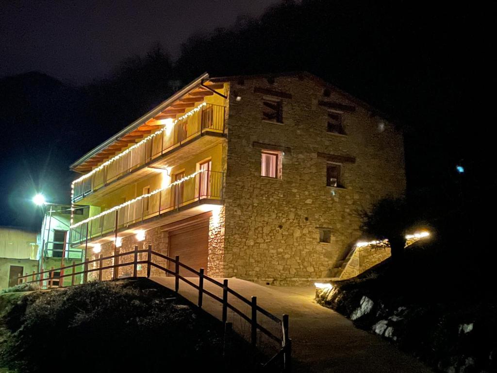 Budova, v ktorej sa apartmán nachádza