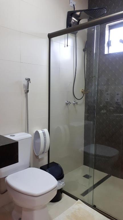 Apartamento com Chuveiro