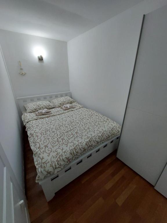 Postel nebo postele na pokoji v ubytování Borsko jezero