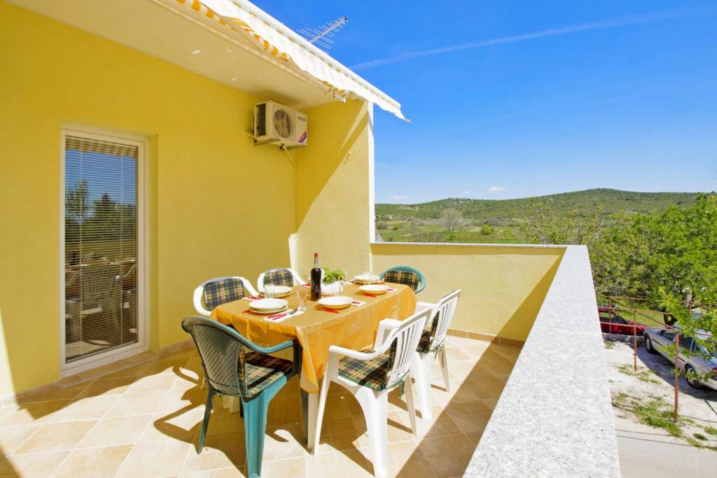 House Holiday